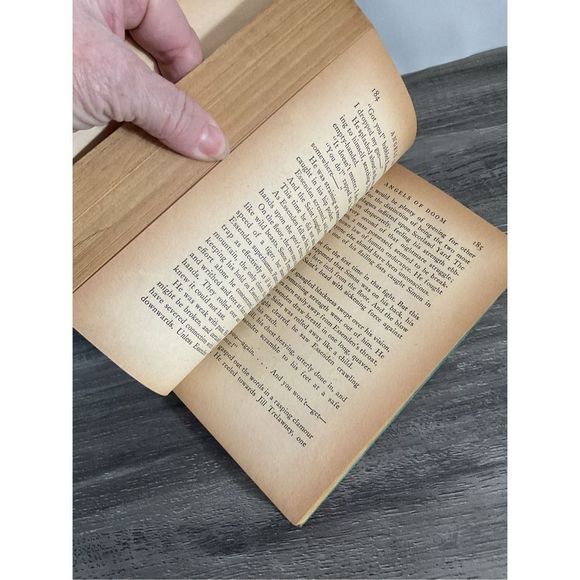 1944 The Saint Meets His Match,(formerly published as She Was a Lady) Charteris, - Picture 8 of 11